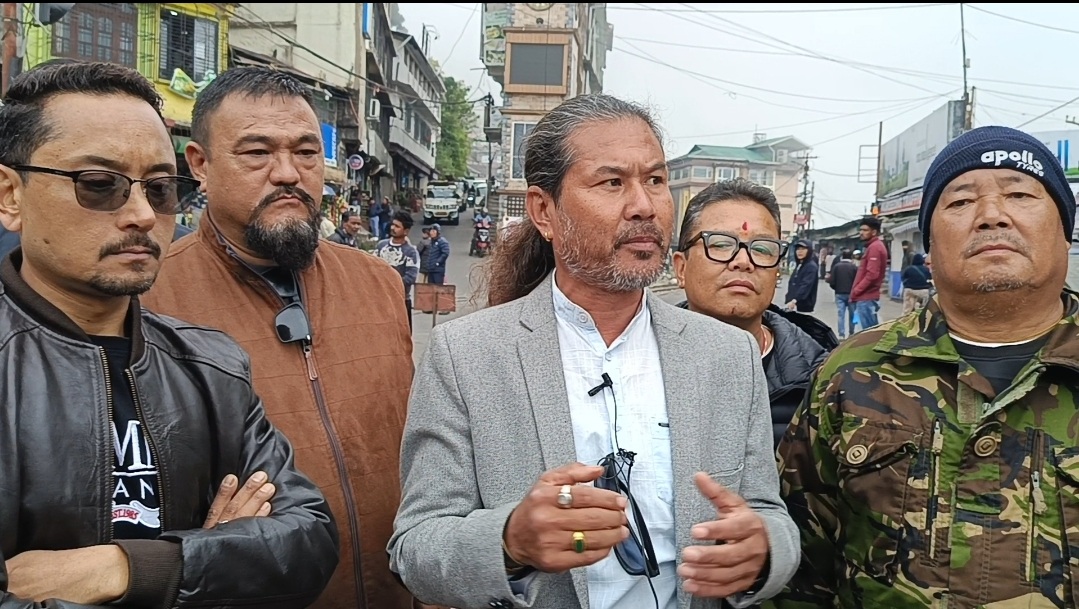 गोर्खा जातिको भावनासंग खेल्ने भोट व्यापारी होसियार भन्दै आईजीजेएफद्वारा खरसाङ्मा पोस्टरिङ