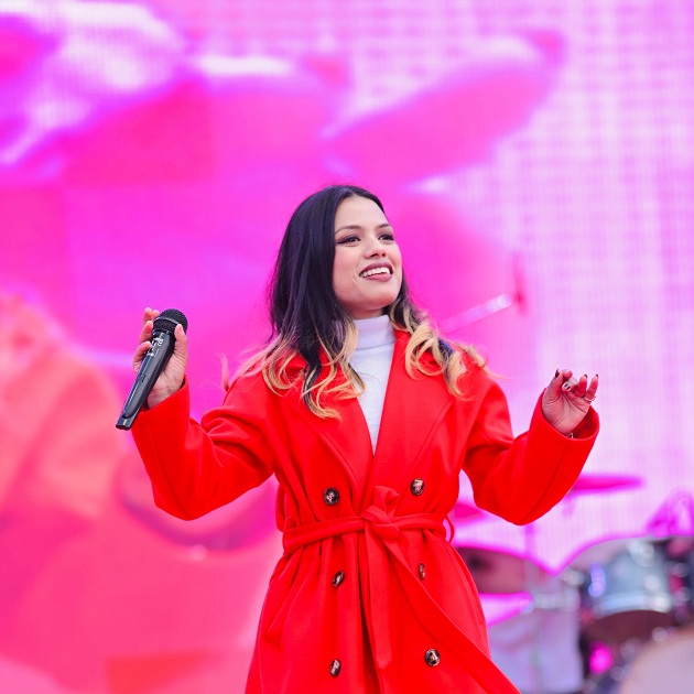 संगीतमै जीवन बसाउँदै ‘सुरक्षा’को चम्किलो आरोहण