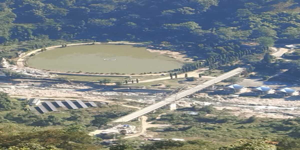 पर्यटकको प्रतीक्षामा अवहेलित जामुने