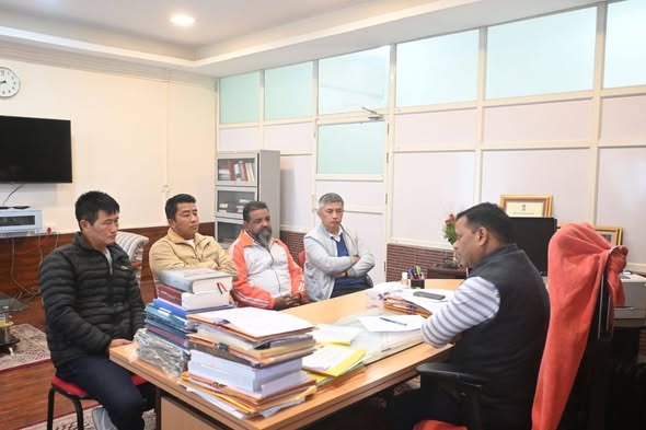 क्यापका नेताहरूले मुख्य निर्वाचन अधिकृतसँग गरे बैठक