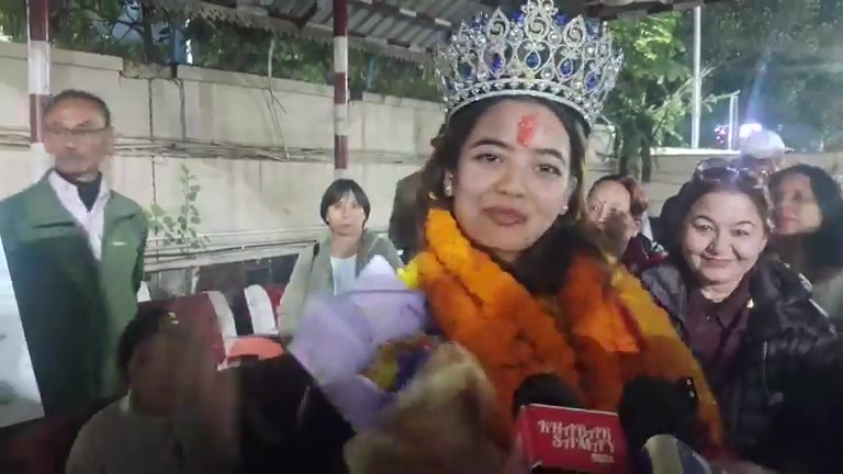 दार्जीलिङको पुबुङकी गोर्खे छोरी साइश्रेया भन्डारी पुगिन् विश्वमञ्चमा