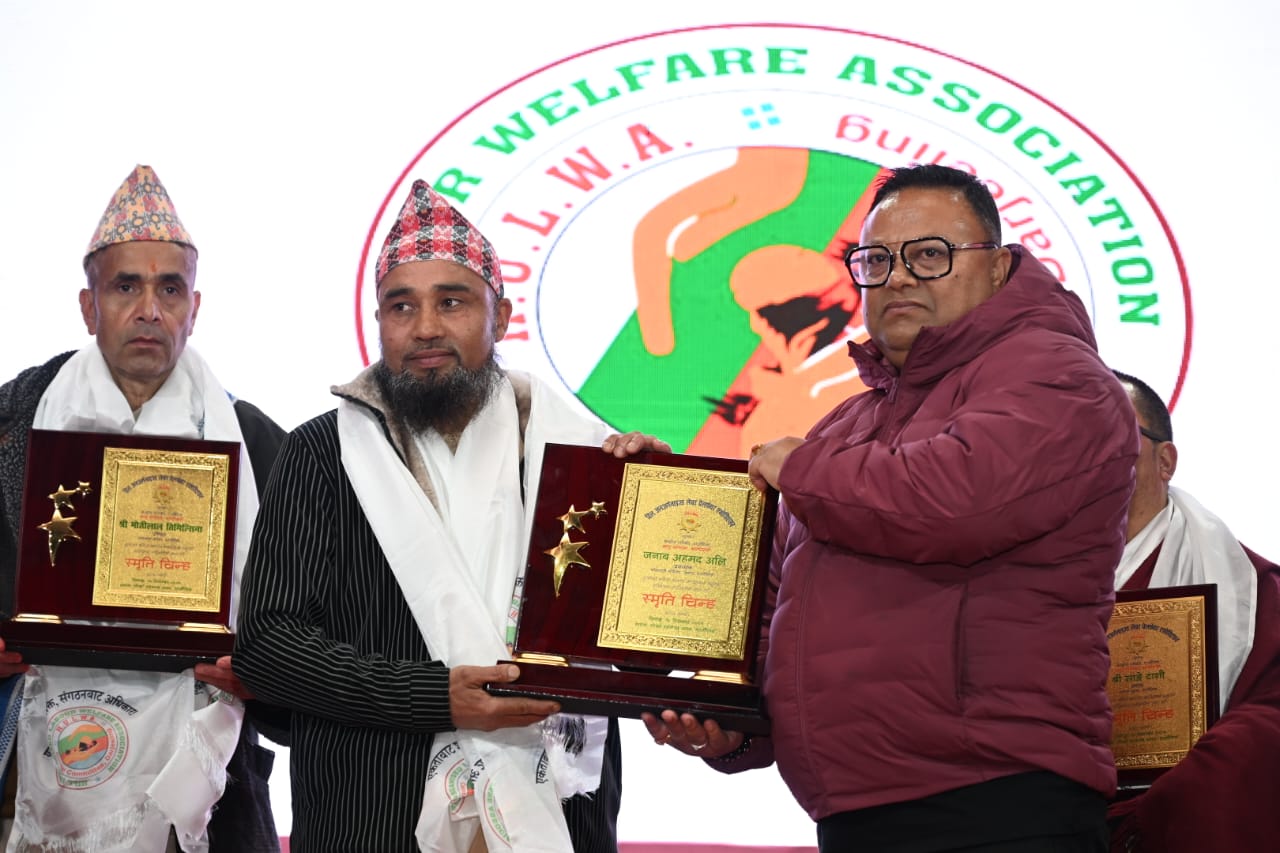 Read more about the article श्रमिकलाई सीप, अनुशासनद्वारा विकासमा अगुवा शक्ति बनाऊँ