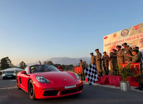 सुपर कार ड्राइभः राष्ट्रिय गर्व र सैन्य इतिहासको सफल संयोजन