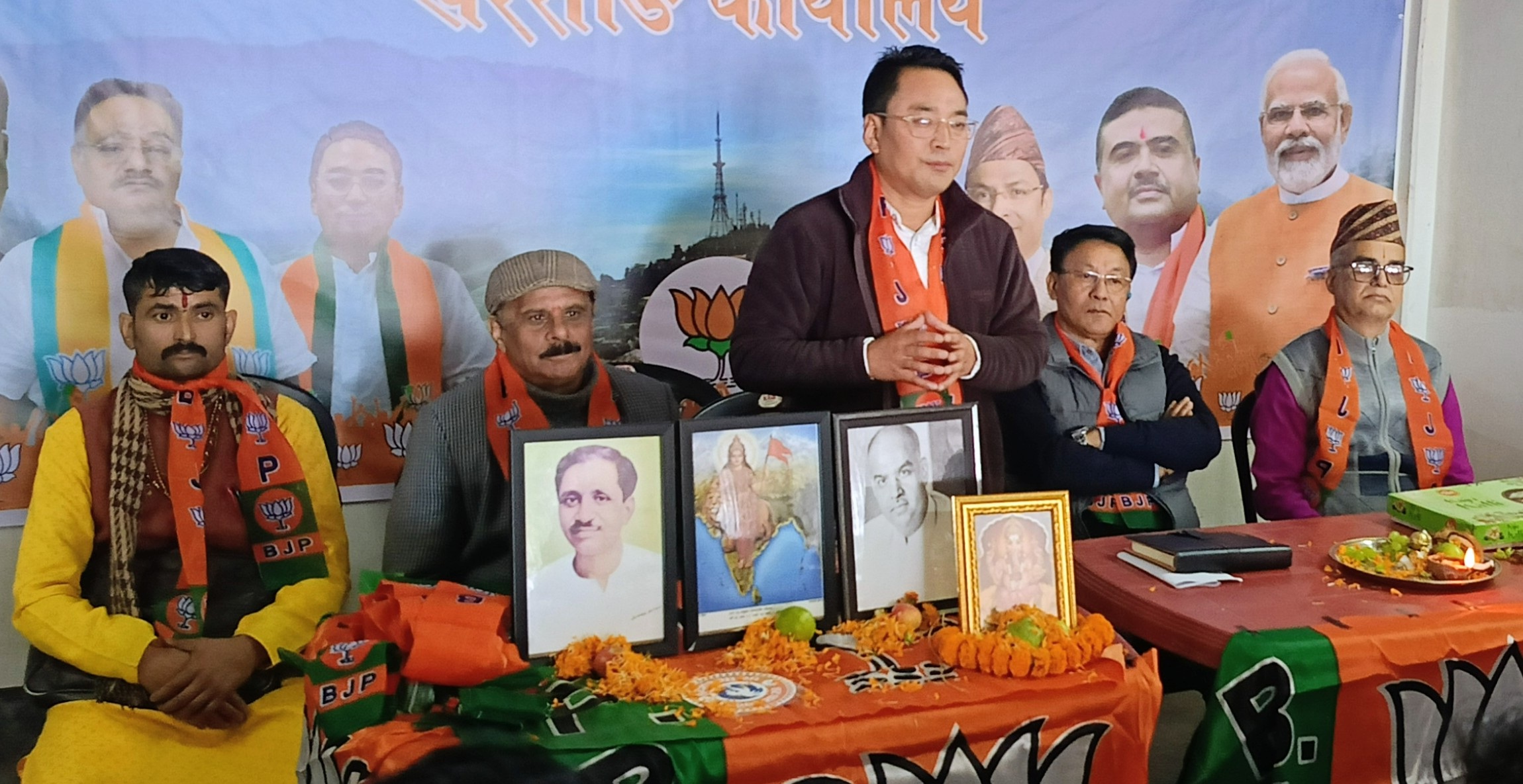 313 शिक्षकको बारेमा अनित थापा जवाफदेही- सञ्जीव लामा