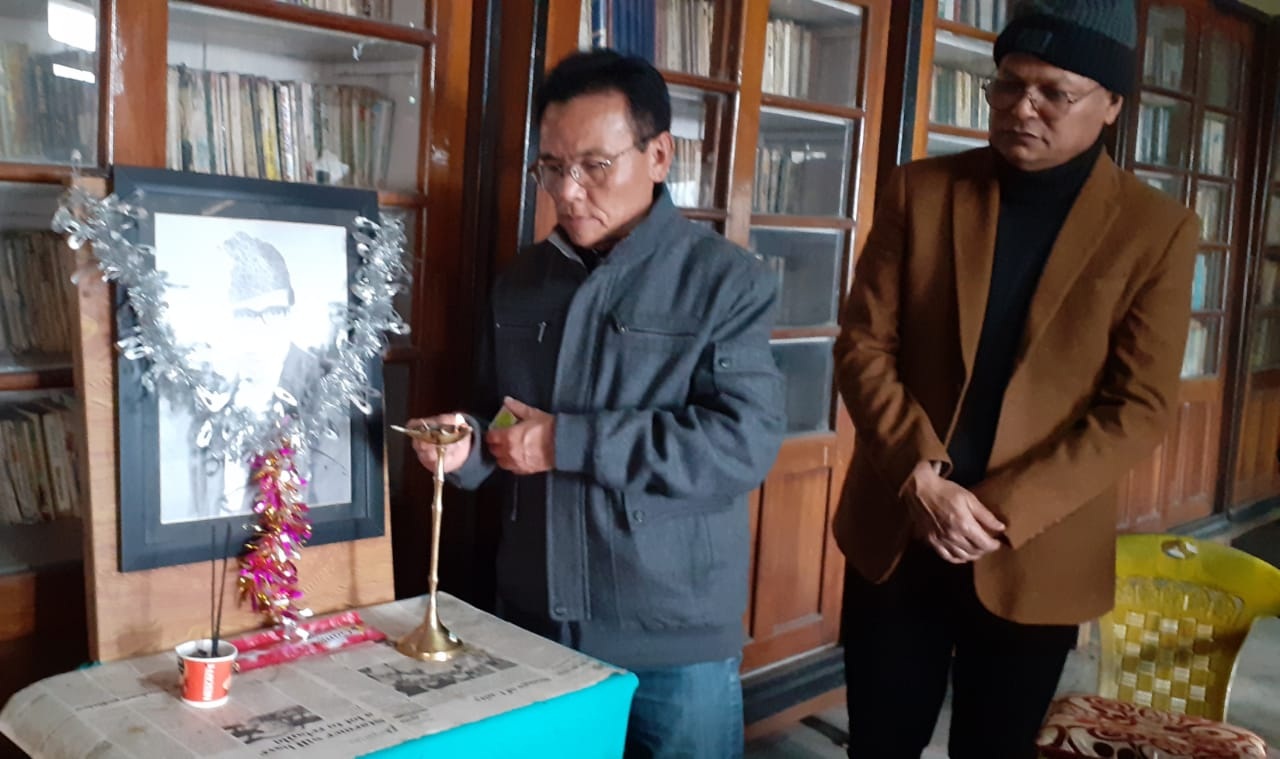 Read more about the article असीत राई साहित्यिक मञ्चले अगमसिंह गिरी जयन्ती पालन गऱ्यो