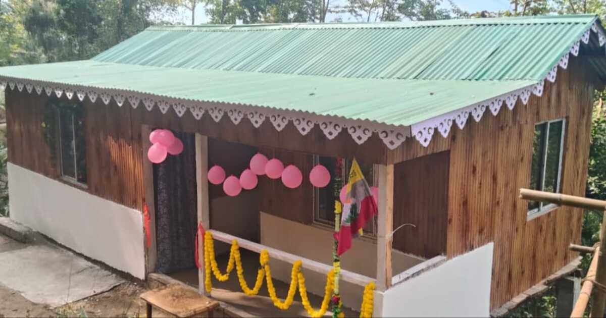 Read more about the article मालीधुरामा शुकराज छेत्रीलाई निर्माणधिन घर हस्तान्तरण एवं गृह प्रवेश 