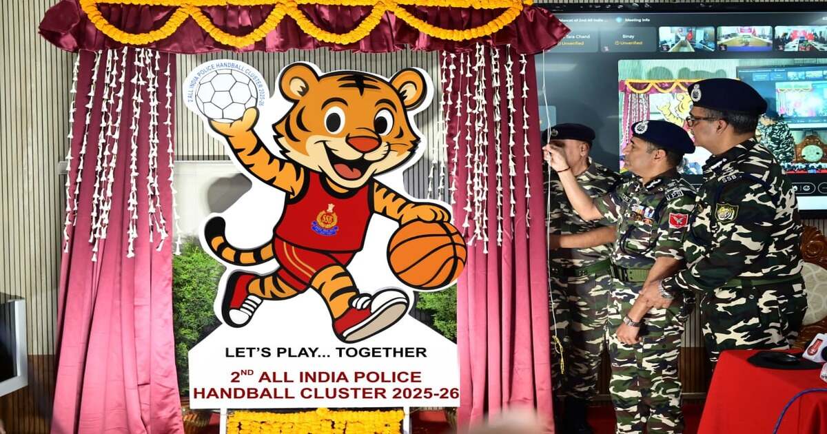 Read more about the article भारतीय पुलिस सेवा, सशस्त्र सीमा बलका महानिदेशकबाट सेकेन्ड अल इन्डिया पुलिस ह्यान्डबल क्लस्टरको उद्‍घाटन