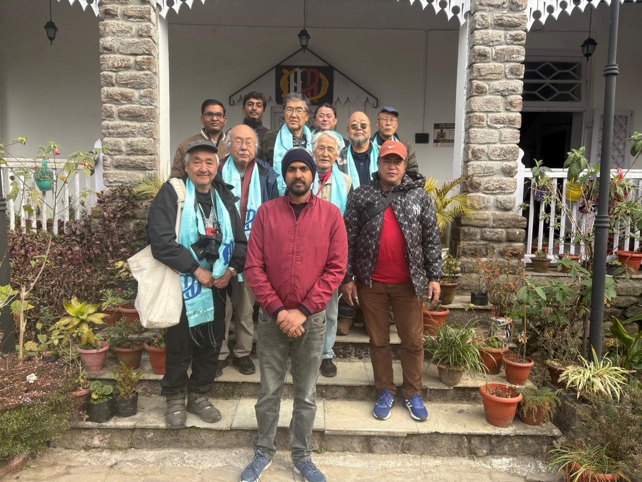 Read more about the article डीएचाआरमा 36औँ यात्रा गर्ने जापानी पर्यटकहरूलाई सम्मान
