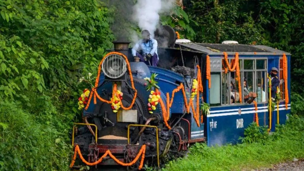 toy train resumes after five years