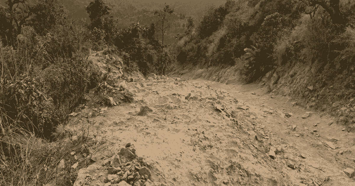 Read more about the article रानीकुप नजिक कप्तान रामसिंह ठकुरी पथमा माटो फ्याँकिने कार्य