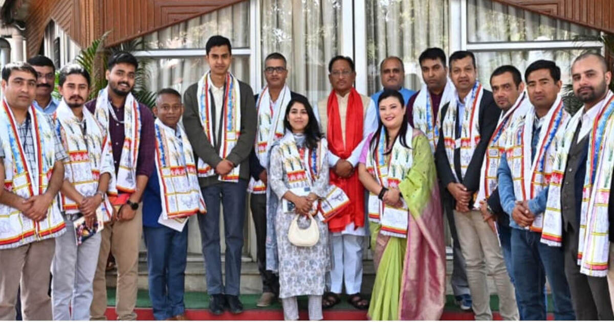 Read more about the article सिक्किमको पत्रकार टोलीको मुख्यमन्त्री विष्णु देव सायसँग भेटघाट