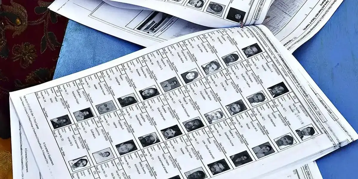 Read more about the article बंगालका सात ERO र AERO-स्तरीय अधिकारीहरू विरुद्ध कार्बाही गर्नेछ ?