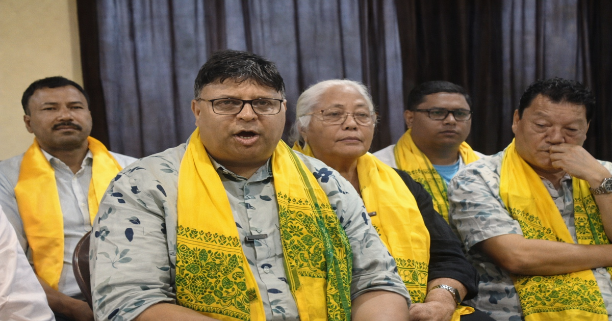 Read more about the article आदिवासी काम्तापुरी अनि मोर्चा बीचमा सभा सम्पन्न