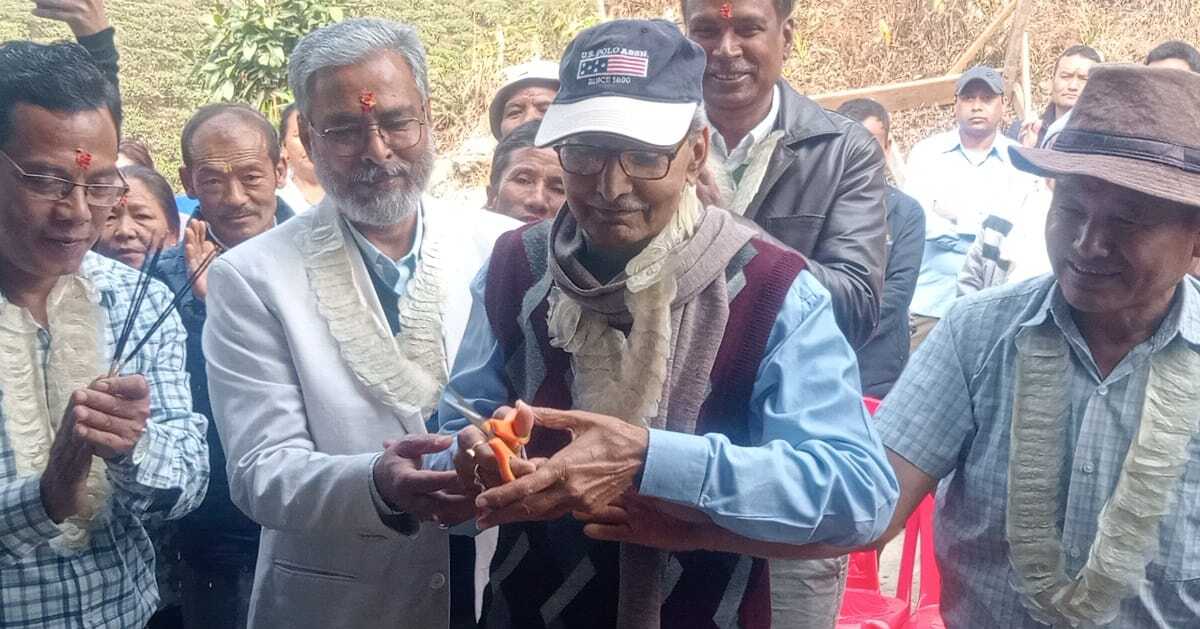 Read more about the article शेल्पुको थामडाँडामा ऐेतिहासिक चियापत्तिको फैक्ट्रीको उद्घाटन