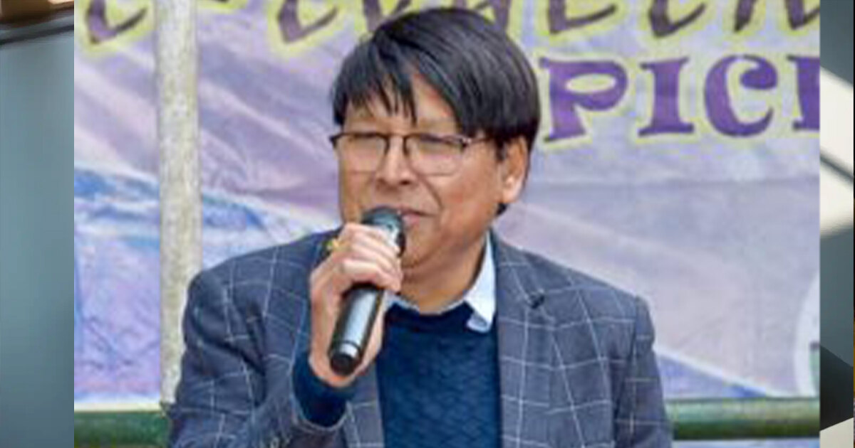 Read more about the article हाँसोको ऐनामा समाजको यथार्थ देखाउने महेन्द्र बागदास  
