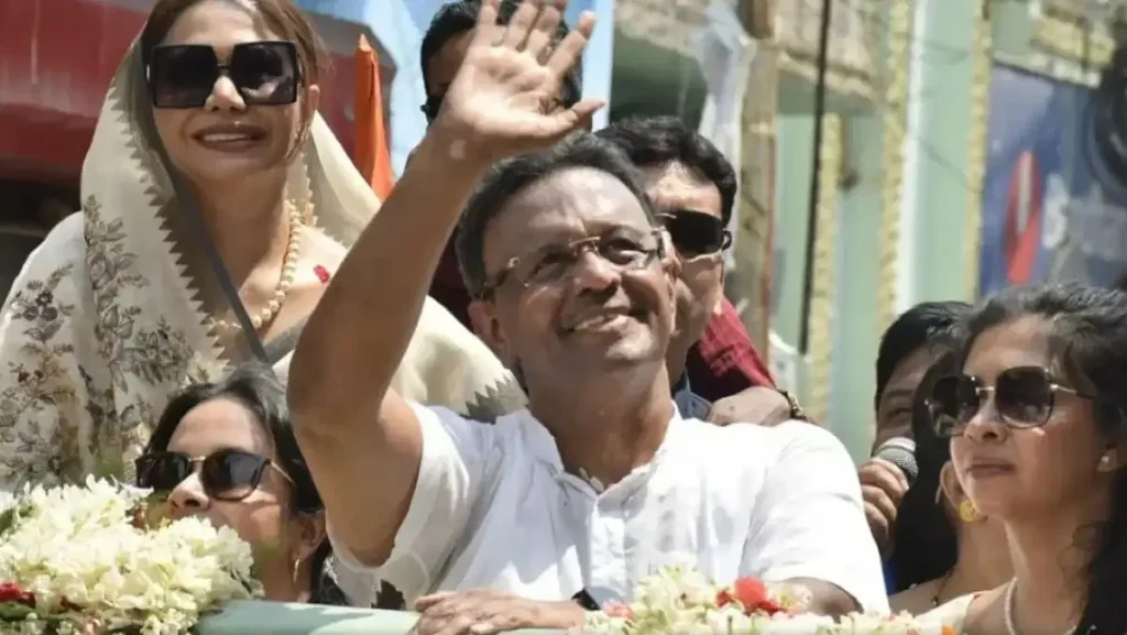 Firhad Hakim allegation Kolkata