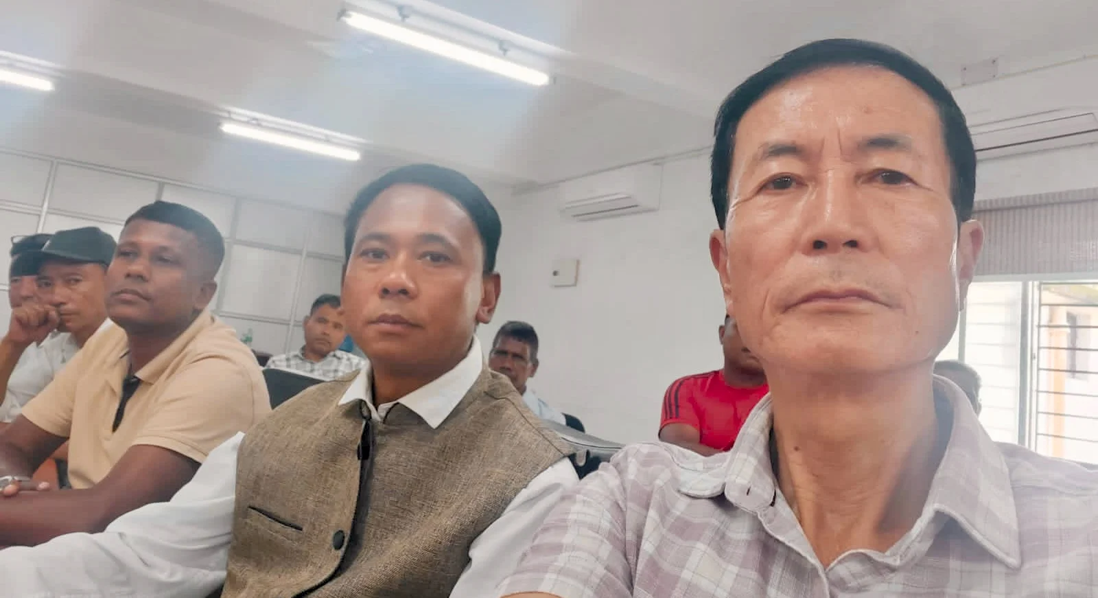 पानीघट्टा चिया श्रमिक समस्याबारे त्रिपक्षीय बैठक निष्कर्षविहीन टुंगियो
