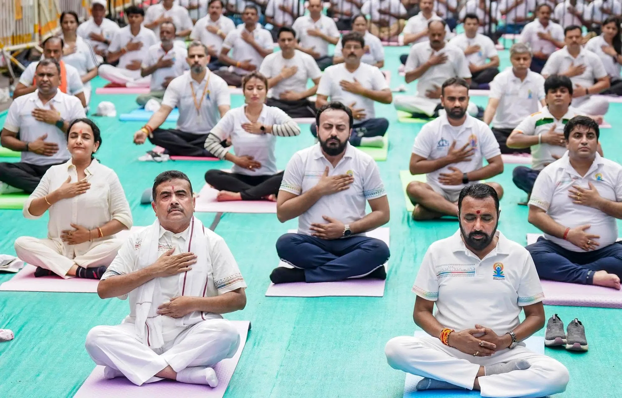 योग दिवस कार्यक्रममा मुख्यमन्त्री शुभेन्दु अधिकारीले भने – ‘हामीले बिर्सिएको योगलाई प्रधानमन्त्री मोदीले फिर्ता गराउनुभयो’