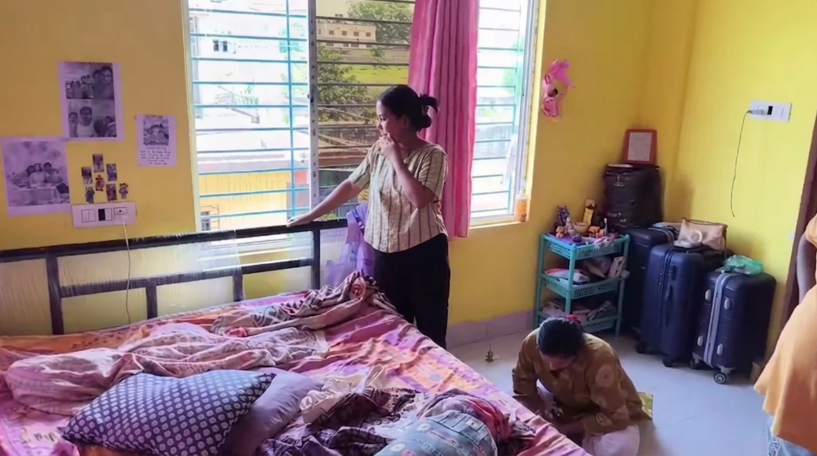 फुलबारीमा खुला झ्यालबाट फोन चोरी; दुई घरबाट तीन फोन हरायो