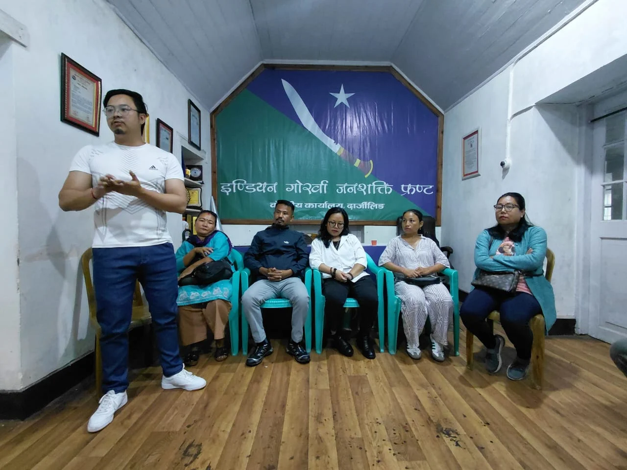 सोम तकभर समष्टि नारी – युवा जनशक्ति फ्रण्टको सांगठनिक सभा सम्पन्न