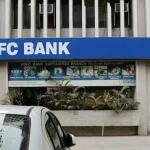 व्यापार बढे पनि HDFC बैंकले कार्यबल किन ३,३०० भन्दा धेरै घटायो ?