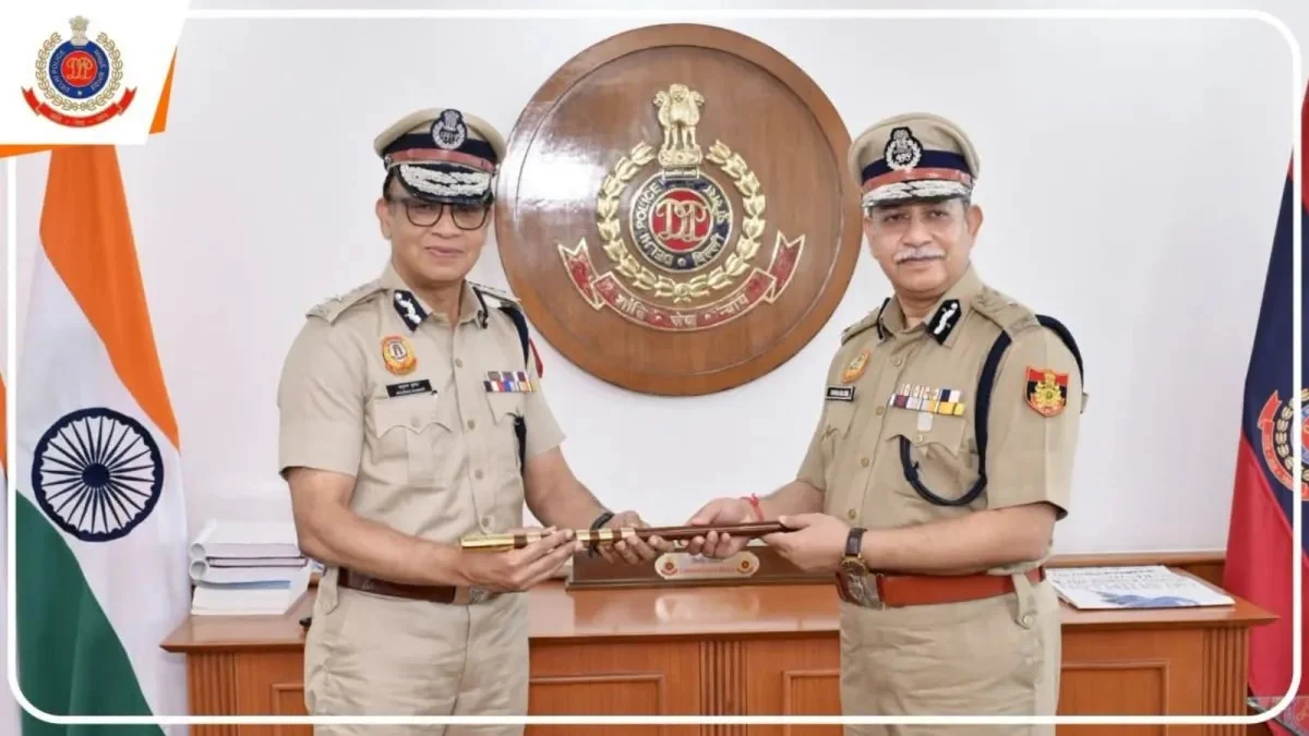 दिल्ली पुलीस आयुक्त सतीश गोलचा पदबाट हटे, अनुराग कुमार नयाँ आयुक्त नियुक्त