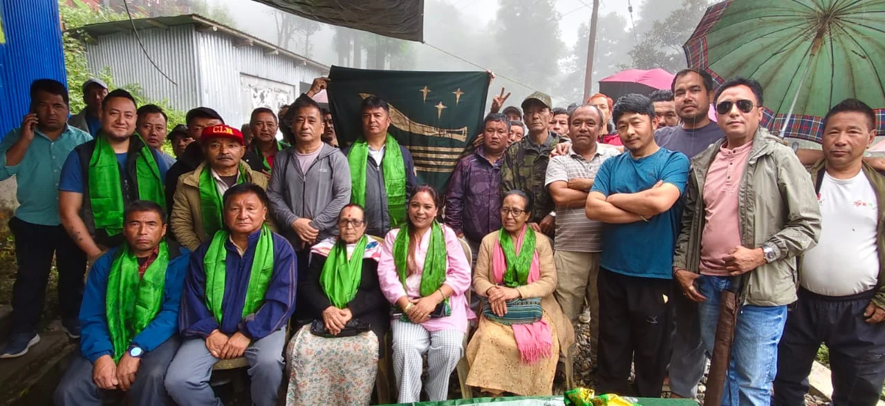 Read more about the article गोरामुमो सोनादा-पचेङ्ग समष्टिको सभा- मुण्डा बस्ती शाखा पुनर्गठन