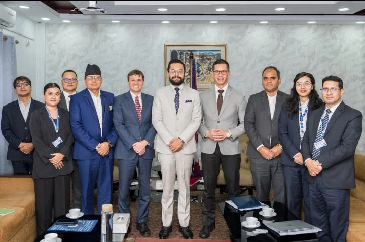 शिक्षामन्त्री सस्मित पोखरेल र अमेरिकी कार्यवाहक राजदूत स्कट अर्बमबीच भेट, शिक्षा र खेलकुद सहकार्य विस्तारमा छलफल