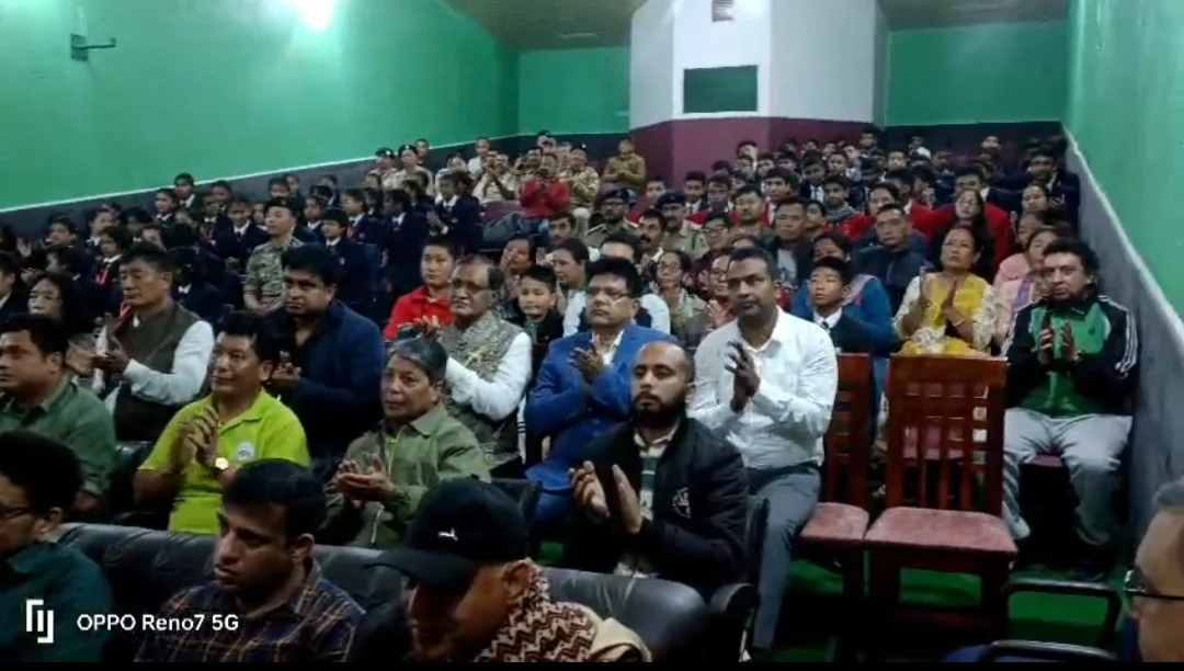 अरण्य सप्ताह अन्तर्गत खरसाङमा वृक्षरोपण र सचेतना कार्यक्रम, विद्यार्थीलाई विभिन्न प्रतियोगितामा पुरस्कृत