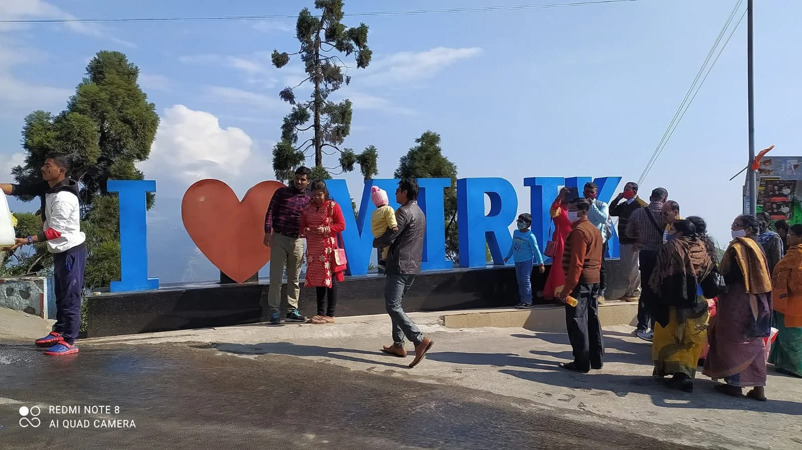 टिङलिङ भ्यु पाेइन्ट पर्यटकहरूकाे केन्द्रविन्दु बन्दै।