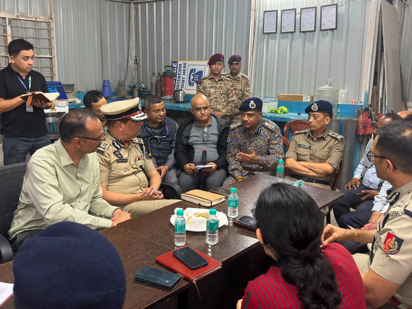 मुख्य सचिव तेलाङको अध्यक्षतामा टनल दुर्घटनासम्बन्धी उच्चस्तरीय समीक्षा बैठक सम्पन्न