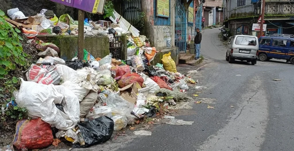 Kurseong garbage management problem