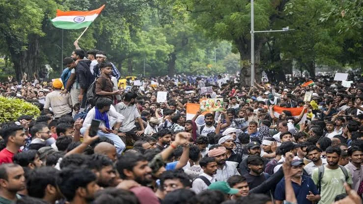एनईईटी पेपर लिक प्रकरणमा आन्दोलनरत विद्यार्थीमाथिको लाठीचार्जको पवन चामलिङद्वारा भर्त्सना