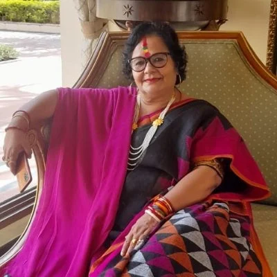 पूर्व राज्यसभा सांसद शान्ता छेत्रीद्वारा जन्तरमन्तरमा आन्दोलित विद्यार्थीहरूको समर्थन, नीट प्रश्नपत्र लीक र इन्टरनेट सेवा अवरुद्धको विरोध