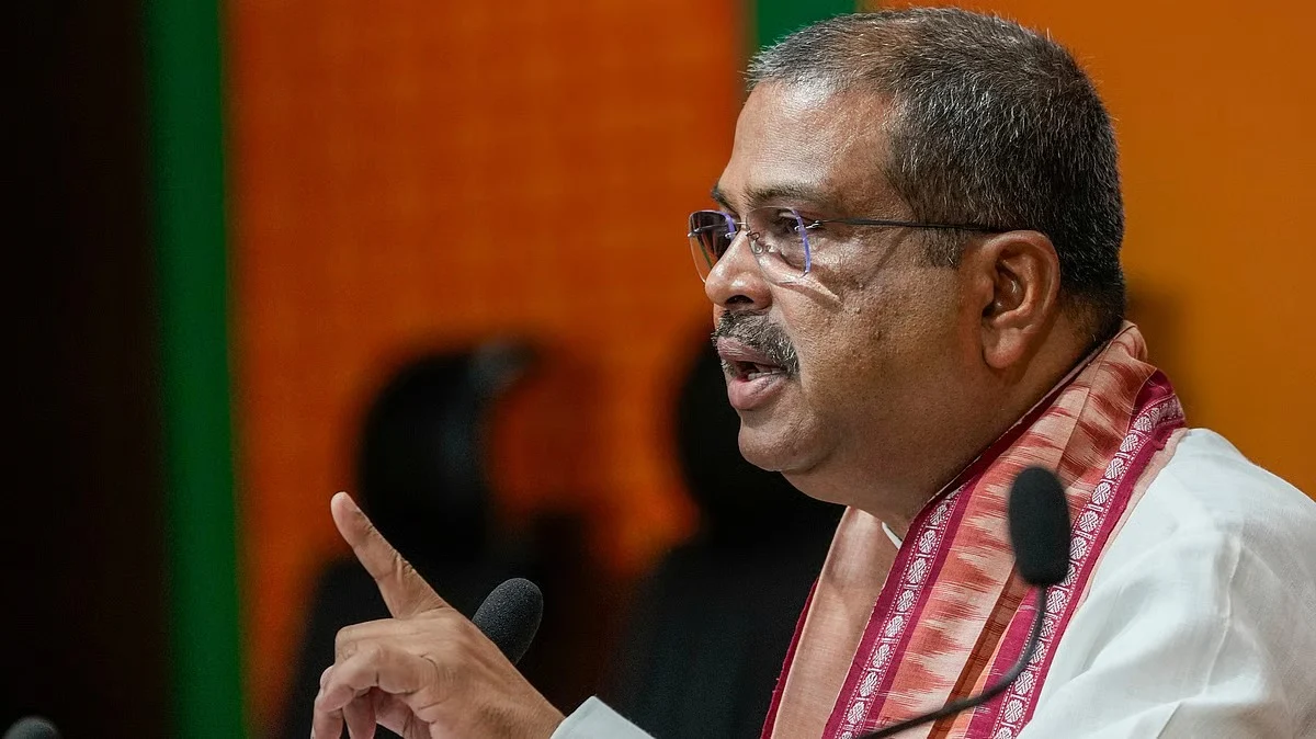 देशव्यापी विरोध प्रदर्शनपछि शिक्षामन्त्री धर्मेन्द्र प्रधानद्वारा राजीनामा