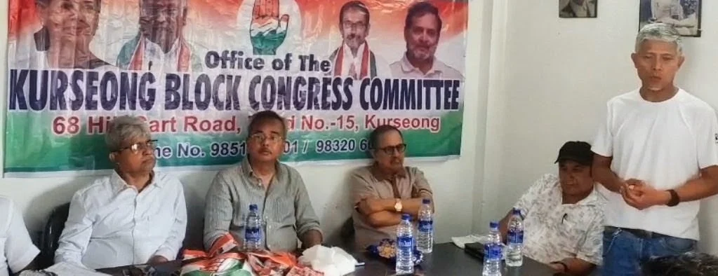 खरसाङमा कांग्रेसको संगठन विस्तार, ३५ परिवार पार्टीमा प्रवेश गरेको दाबी