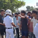 उत्तर कन्या नजिकै भीषण सडक दुर्घटना: दुई जना गम्भीर घाइते, आक्रोशित स्थानीयद्वारा सडक अवरुद्ध गरी विरोध