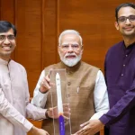विक्रम–१ को सफल प्रक्षेपणपछि प्रधानमन्त्री मोदीद्वारा स्काइरुट एयरोस्पेसका संस्थापकसँग संवाद
