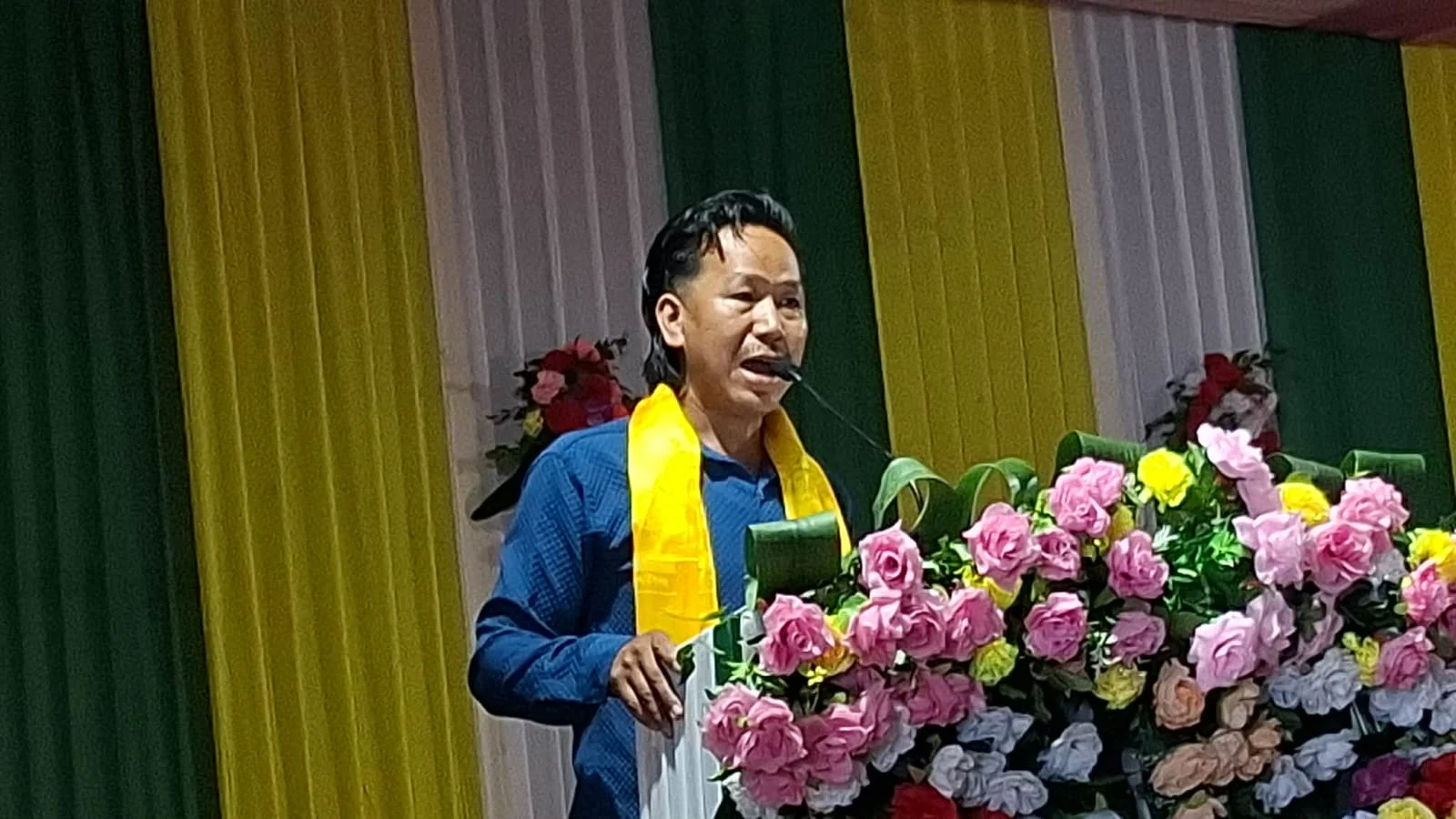 गोर्खा जनमुक्ति मोर्चा सोम टकभर समष्टिको सांगठनिक सभा सम्पन्न: नवनिर्वाचित विधायक नोमन राई सम्मानित